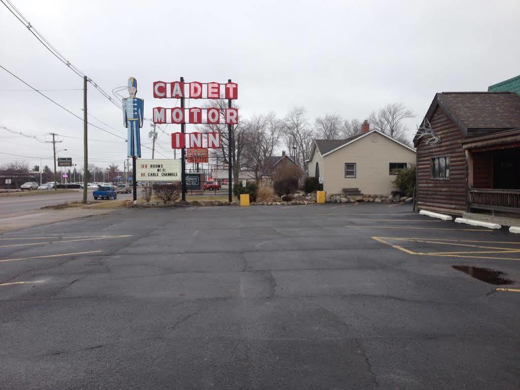 Cadet Motor Inn - Coldwater Luaran gambar